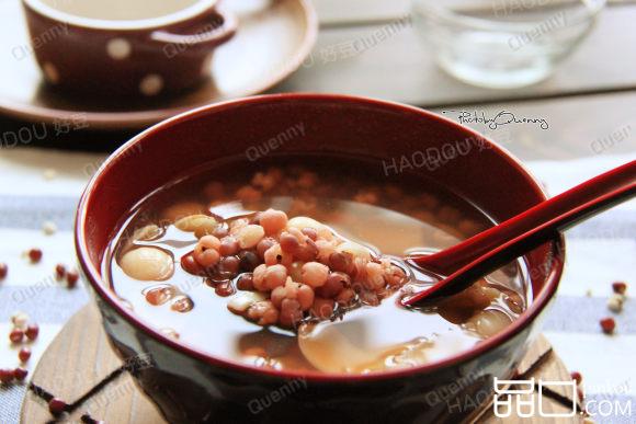 红豆薏米养生汤