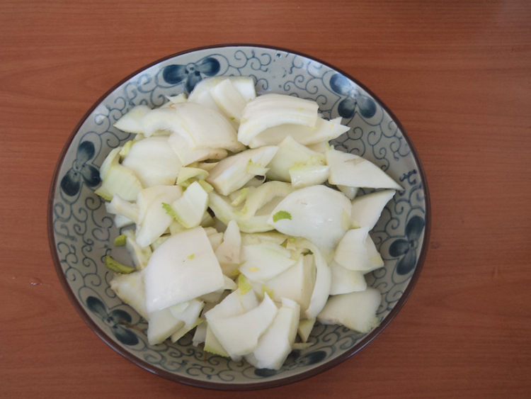 榛蘑炒白菜步骤4