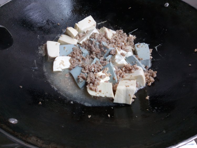豆腐煮肉蓉步骤10