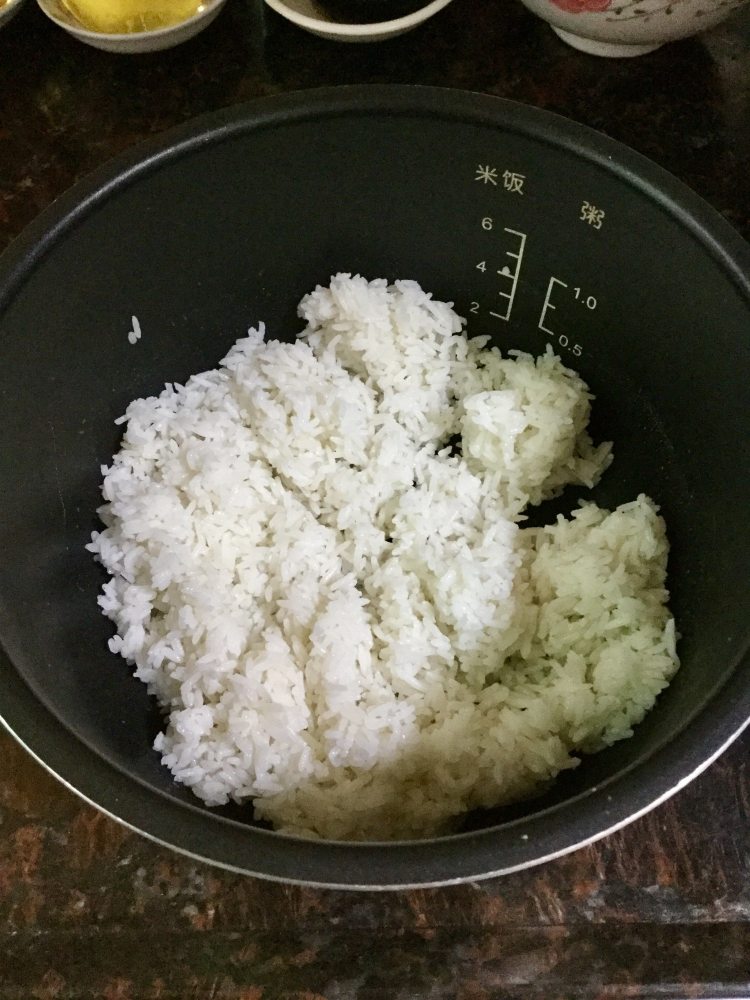 杂蔬炒饭步骤2