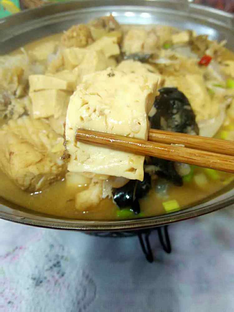 鱼头豆腐锅步骤7