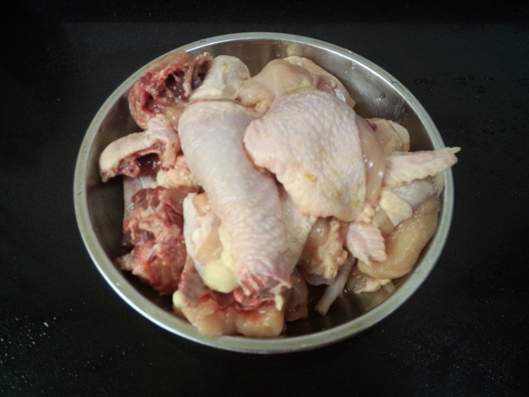 素鸡炖鸡步骤2