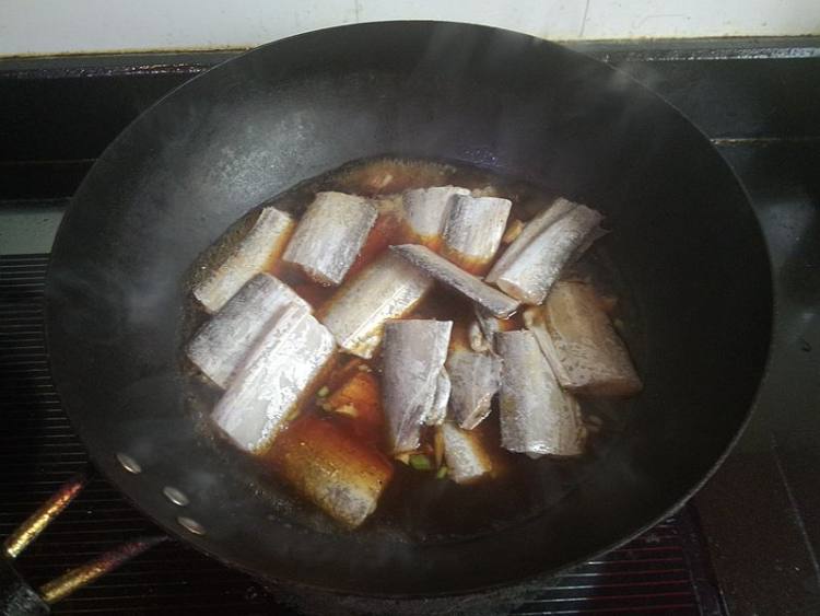 古早法煮带鱼#新鲜从步骤5