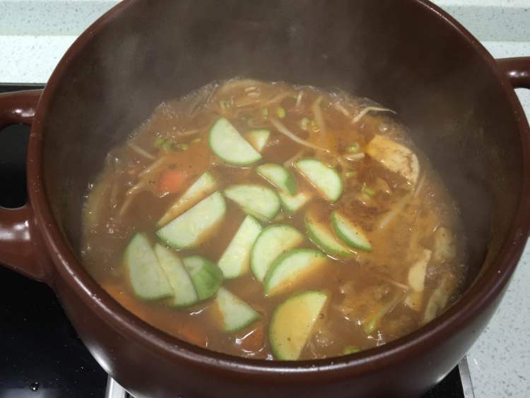 韩式大酱汤步骤6