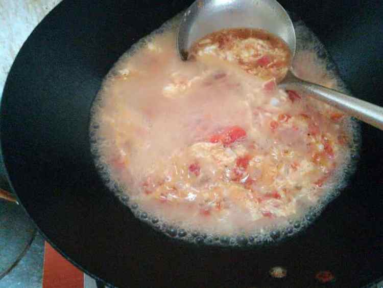 西红柿虾米蛋花汤步骤7