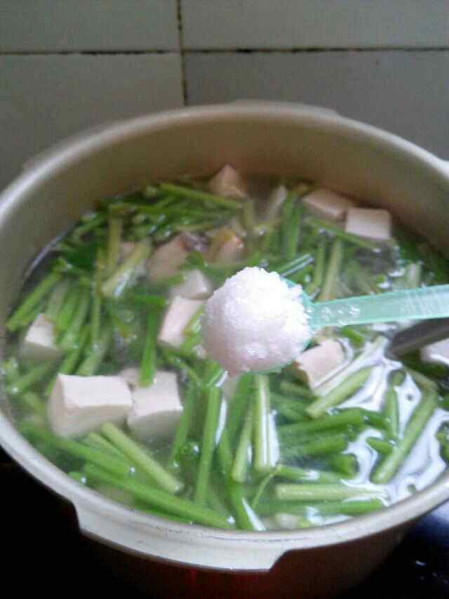 豆腐鱼肉汤步骤7