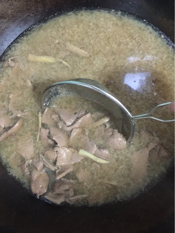 黄瓜猪肝汤步骤2