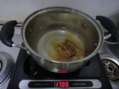 猪手泡菜汤饭步骤1