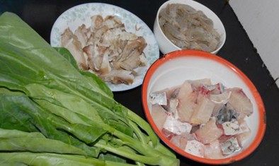 海鲜炒饭步骤1
