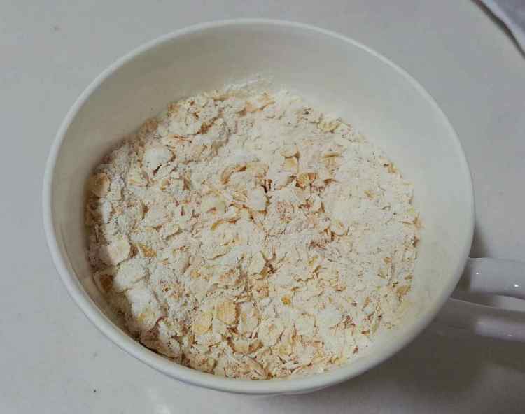 椰子粉燕麦片步骤1