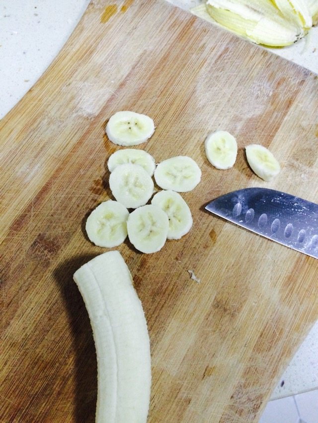 奶香香蕉粥步骤4