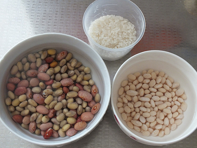 杂豆米粥步骤1