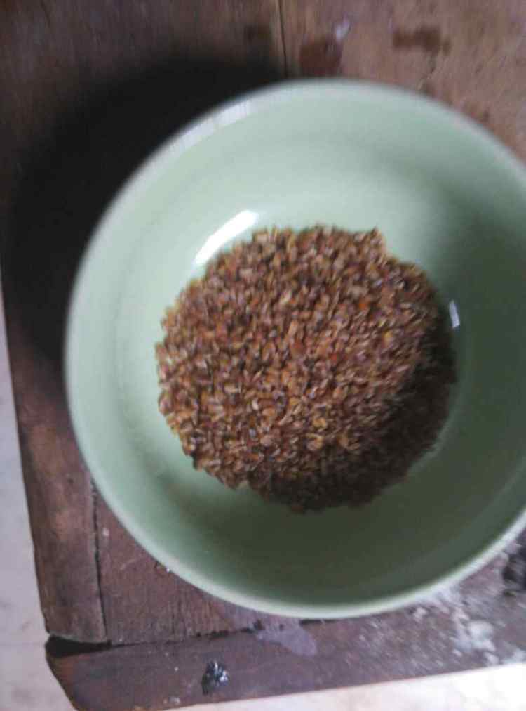 红豆意米荞麦粥步骤2