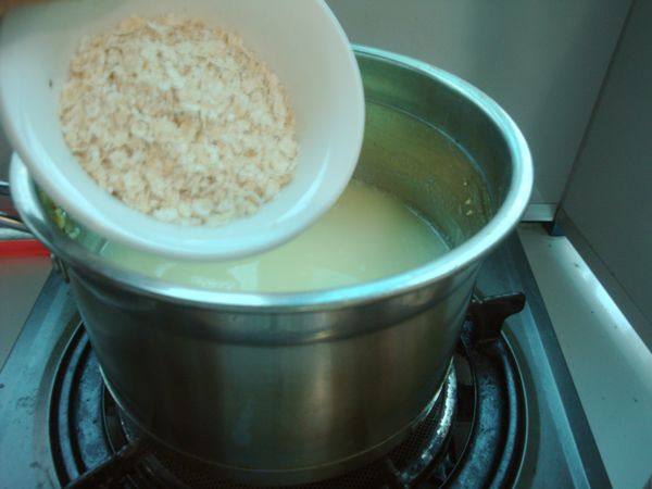 苹果燕麦小米粥步骤4