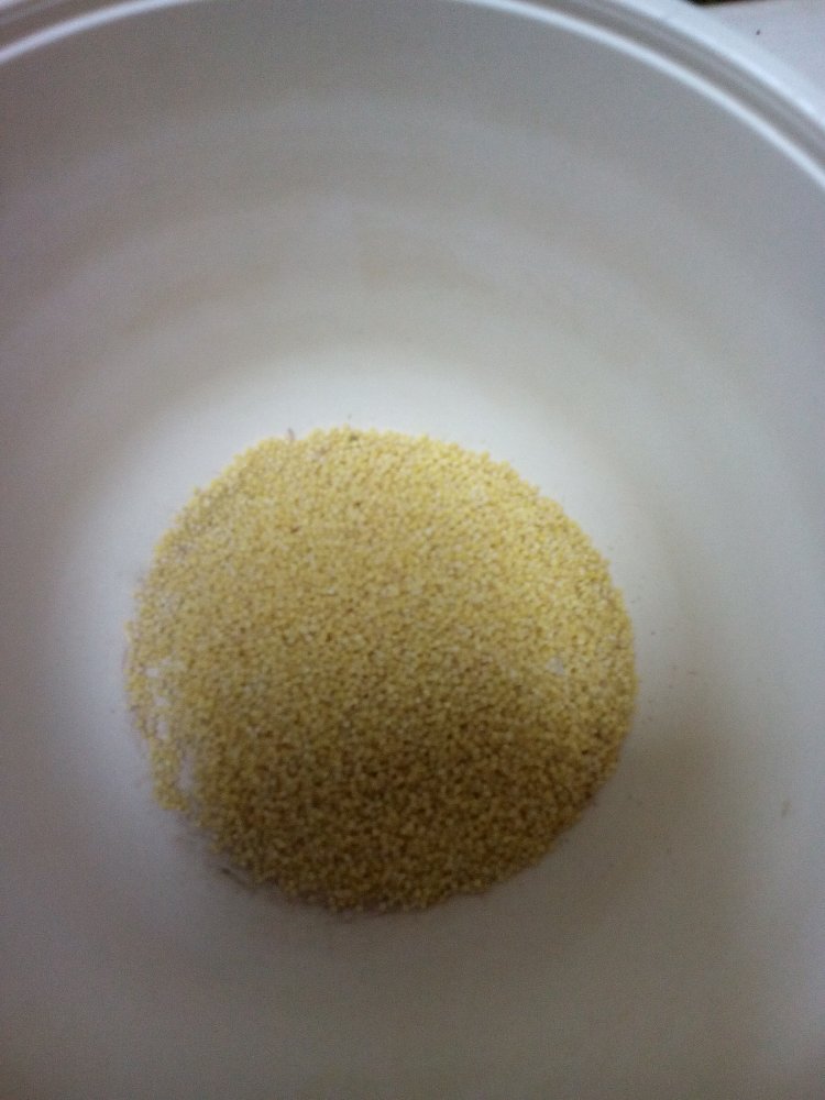 小米绿豆粥步骤1