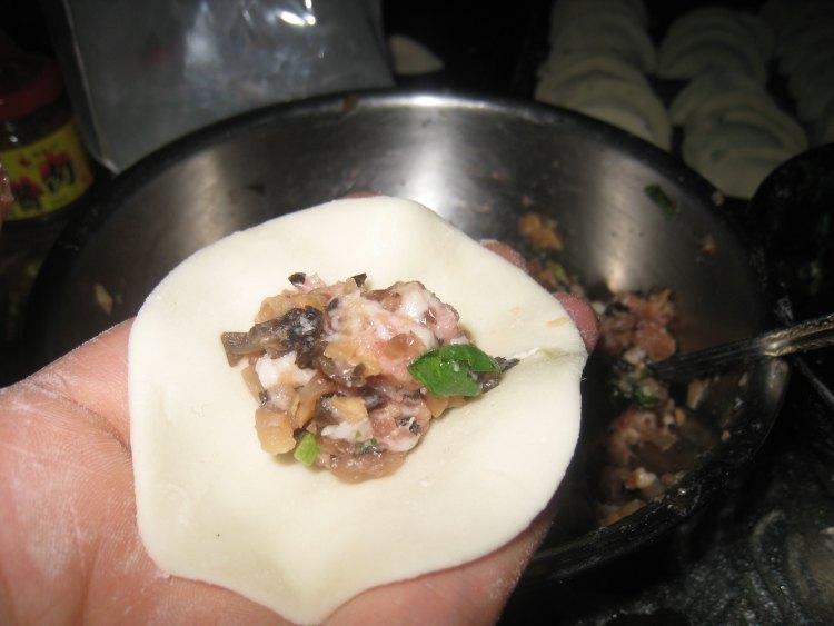 香菇木耳猪肉饺步骤9