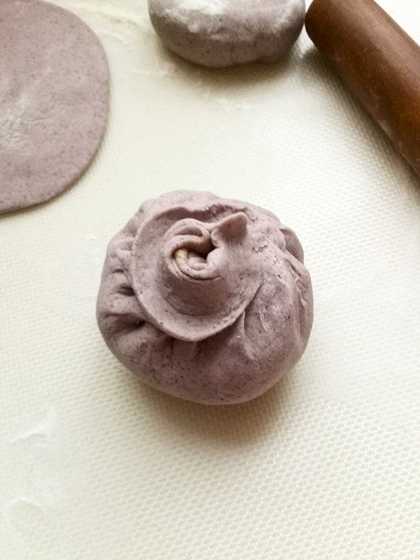 紫米青椒肉丁包子步骤11
