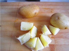 芽菜土豆沙拉步骤1