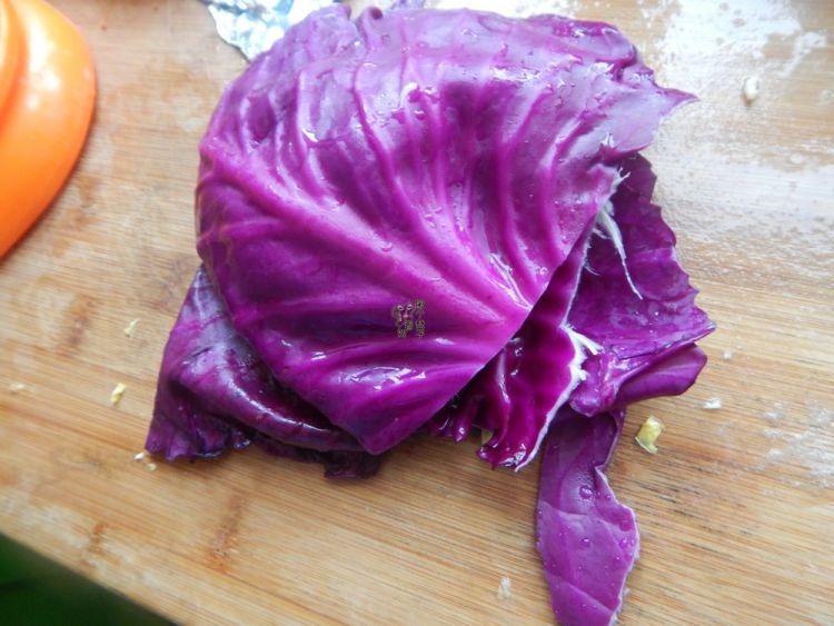 紫甘兰凉拌豆皮步骤3