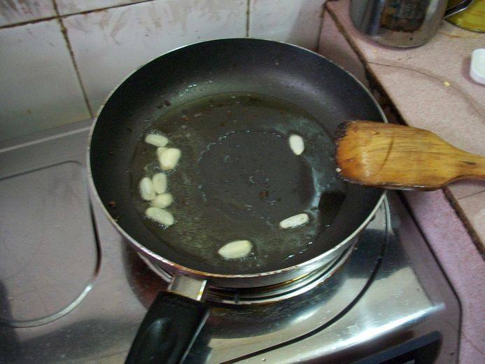 蒜香土豆片步骤3