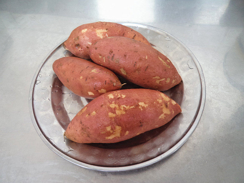 红薯红枣粥步骤2