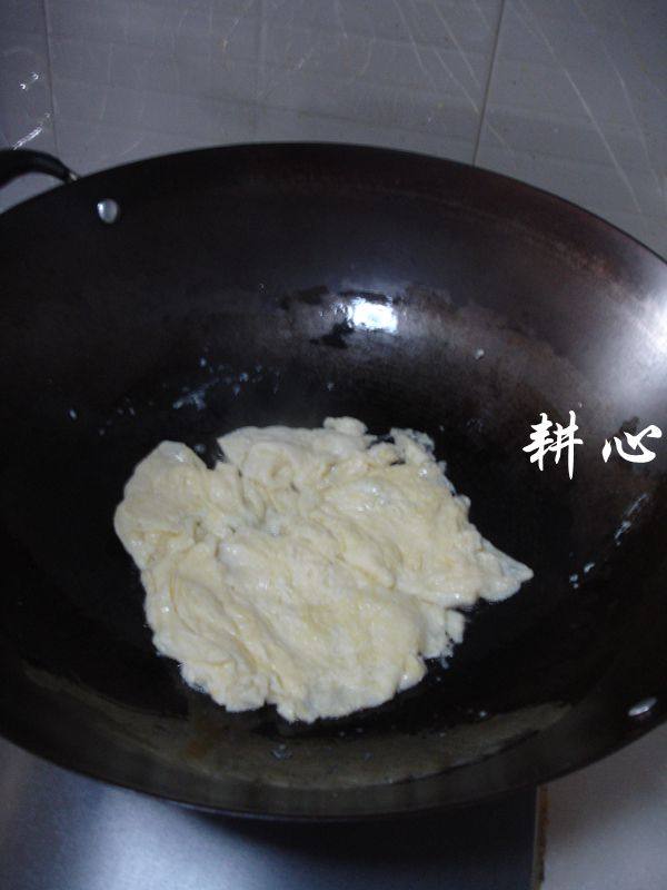 木耳鸡蛋炒圆白菜步骤7