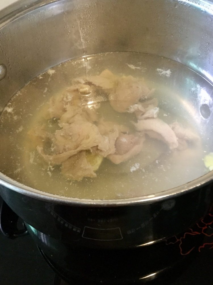艾叶肉片汤步骤3