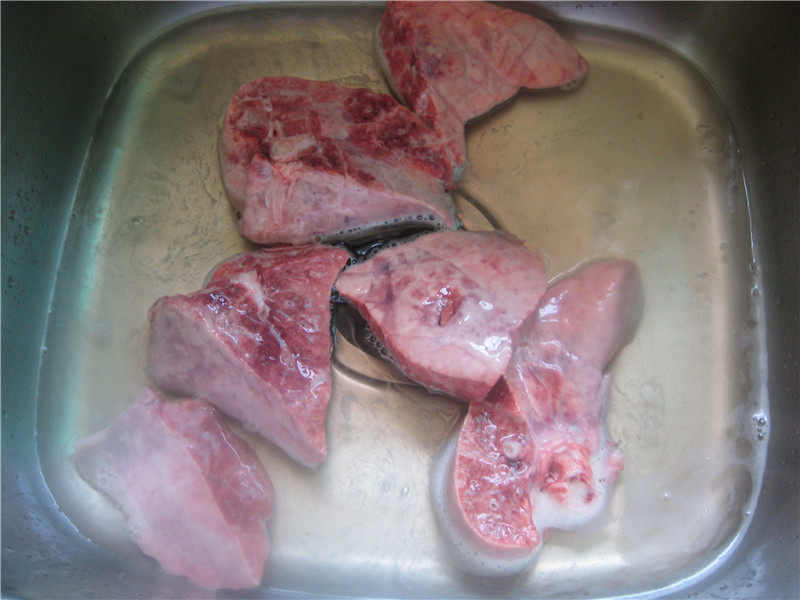 橄榄炖猪肺步骤4