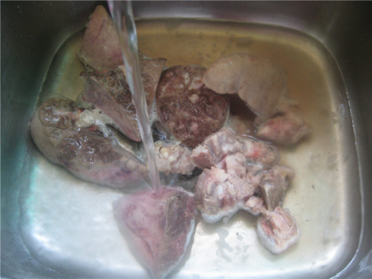 橄榄炖猪肺步骤7