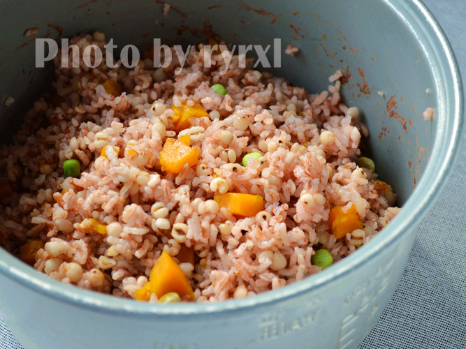 红米薏仁南瓜饭步骤6
