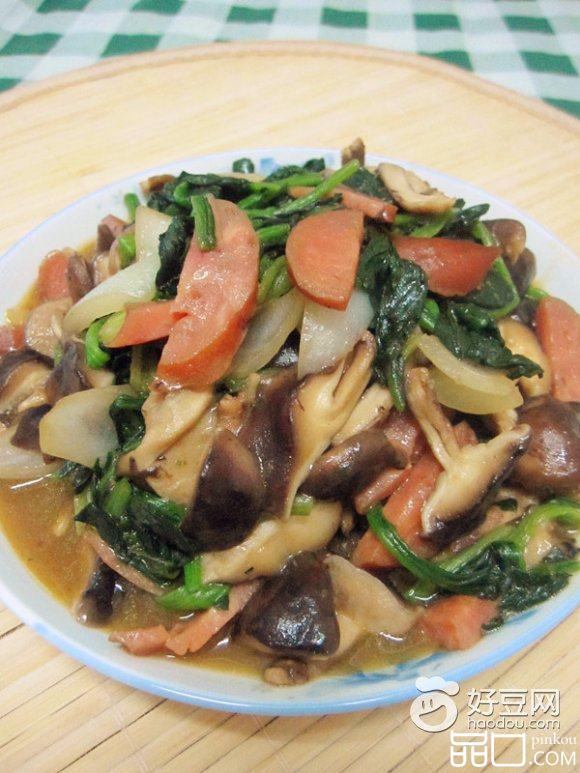 肉肠香菇炒菠菜