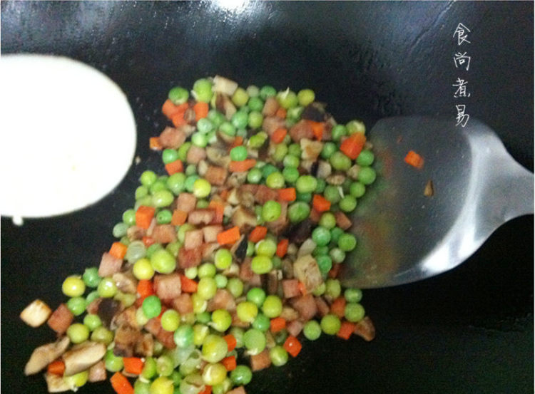 火腿豌豆冬菇丁步骤9