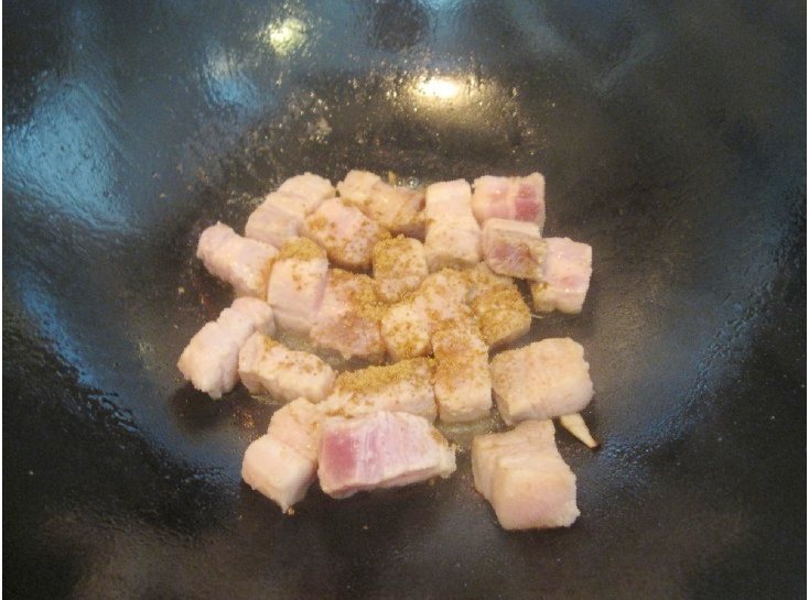 香芋咸蛋烧肉粽步骤4