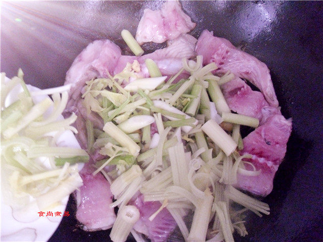 砂锅鱼块步骤11