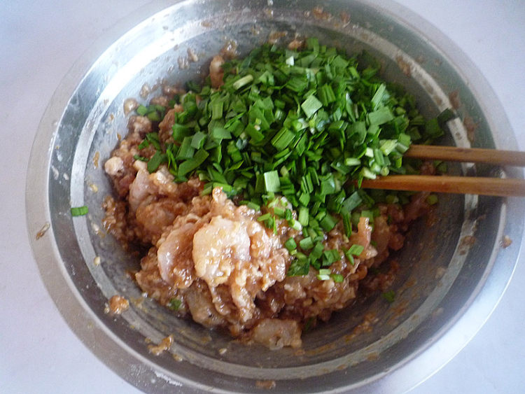 猪肉三鲜水饺步骤7