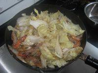 白菜海带炖大虾步骤5