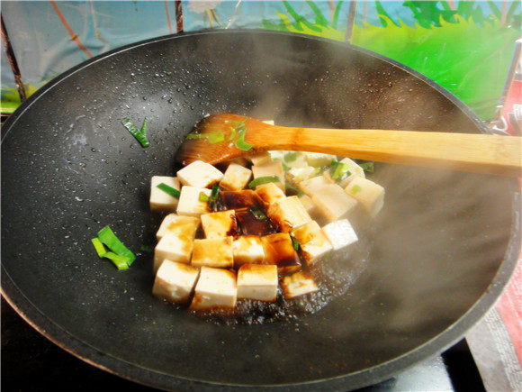 白菜胡萝卜烧豆腐步骤5