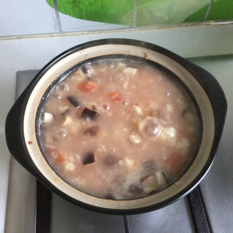 香菇西红柿疙瘩汤步骤11