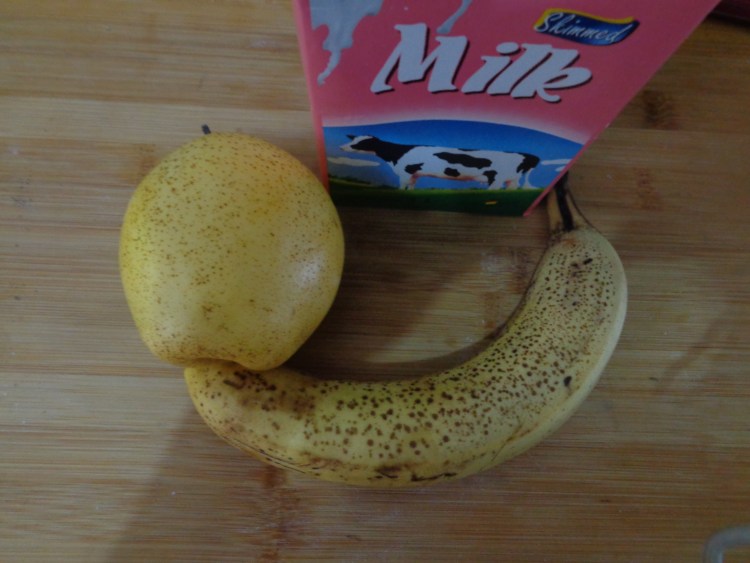 香蕉梨饮步骤1