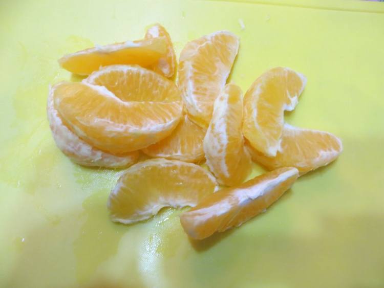 橙子酸奶蜂蜜果汁步骤3