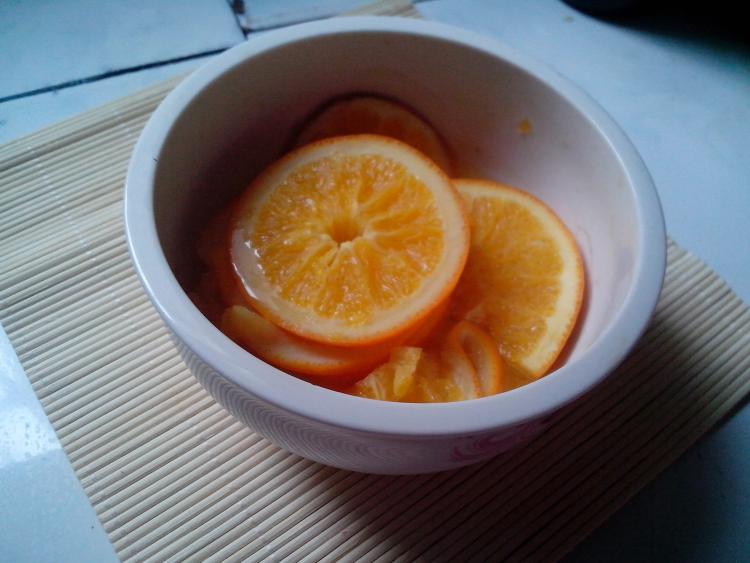 冰糖蒸橙子步骤7