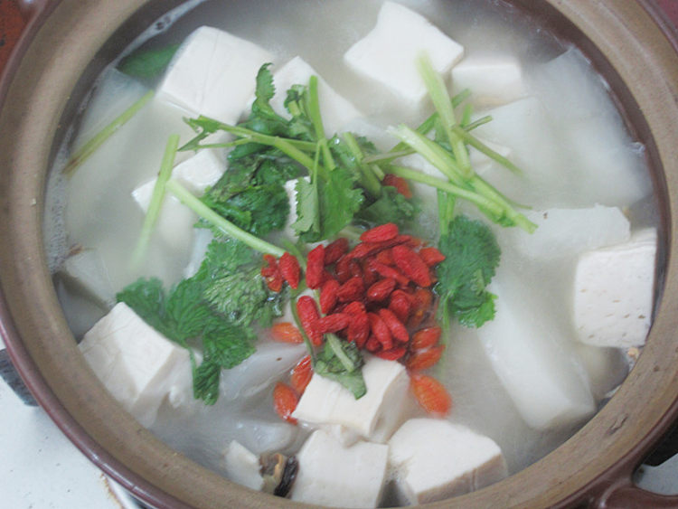 淡菜豆腐汤图片