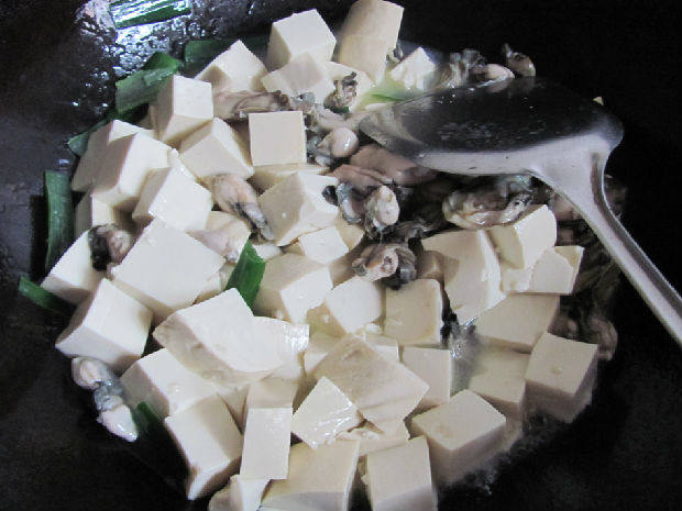 牡蛎豆腐步骤8