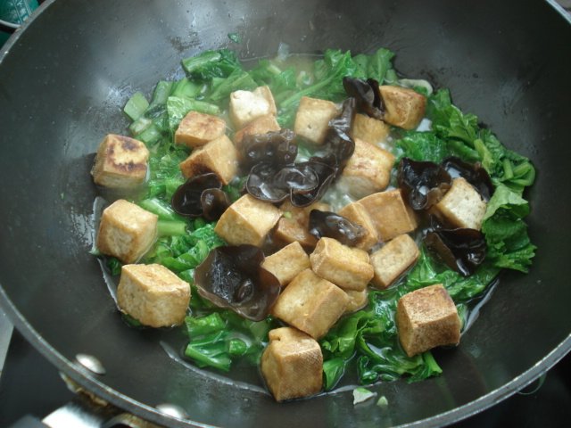 小白菜烧豆腐步骤6