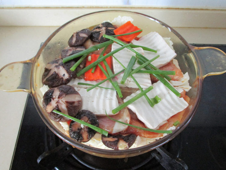 菌菇杂烩•肉豆腐煲#步骤8
