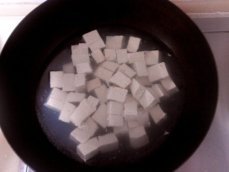 苦苣酱豆腐步骤2