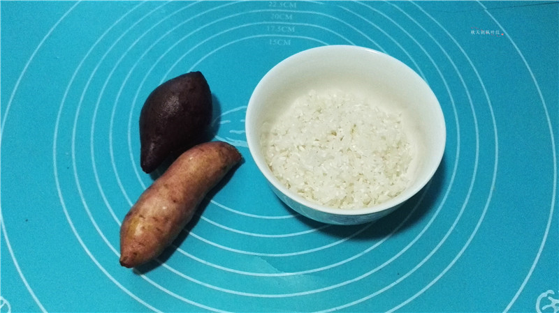 双薯香米粥步骤1