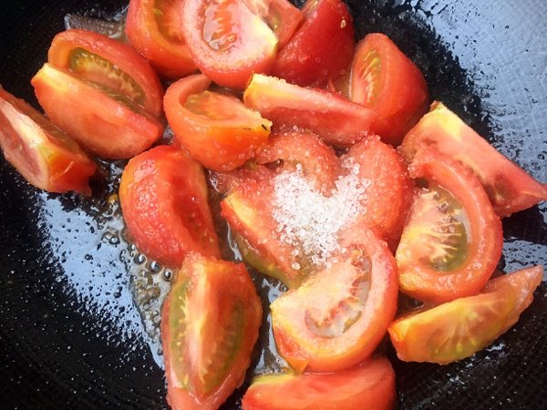 西红柿烩豆腐步骤8